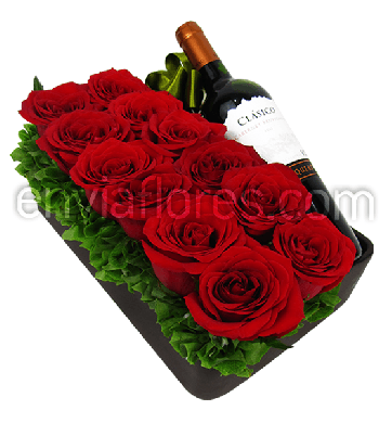 Jardín de 12 Rosas Rojas y Vino Tinto