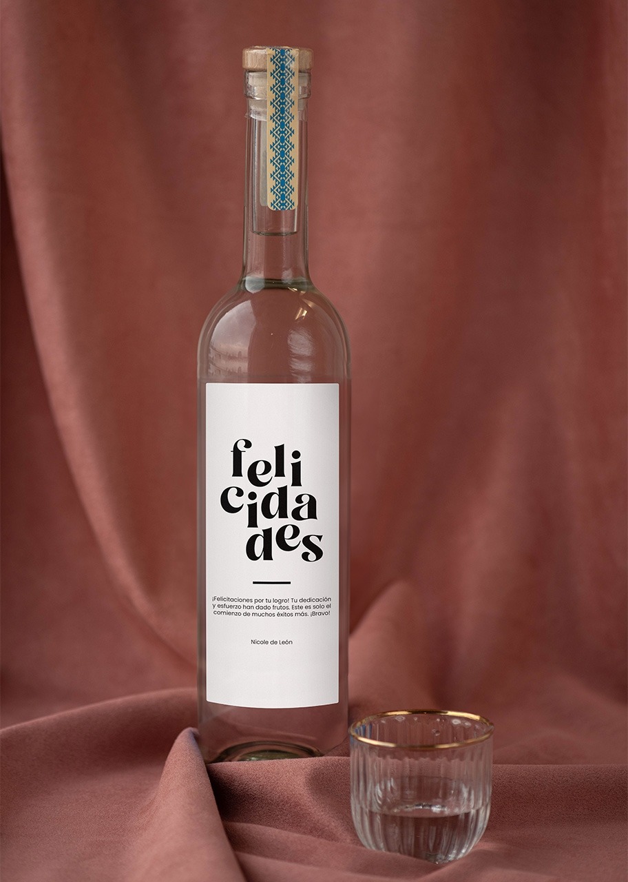 Imagen para Personaliza Mezcal 400 conejos con etiqueta "Felicidades" - 2