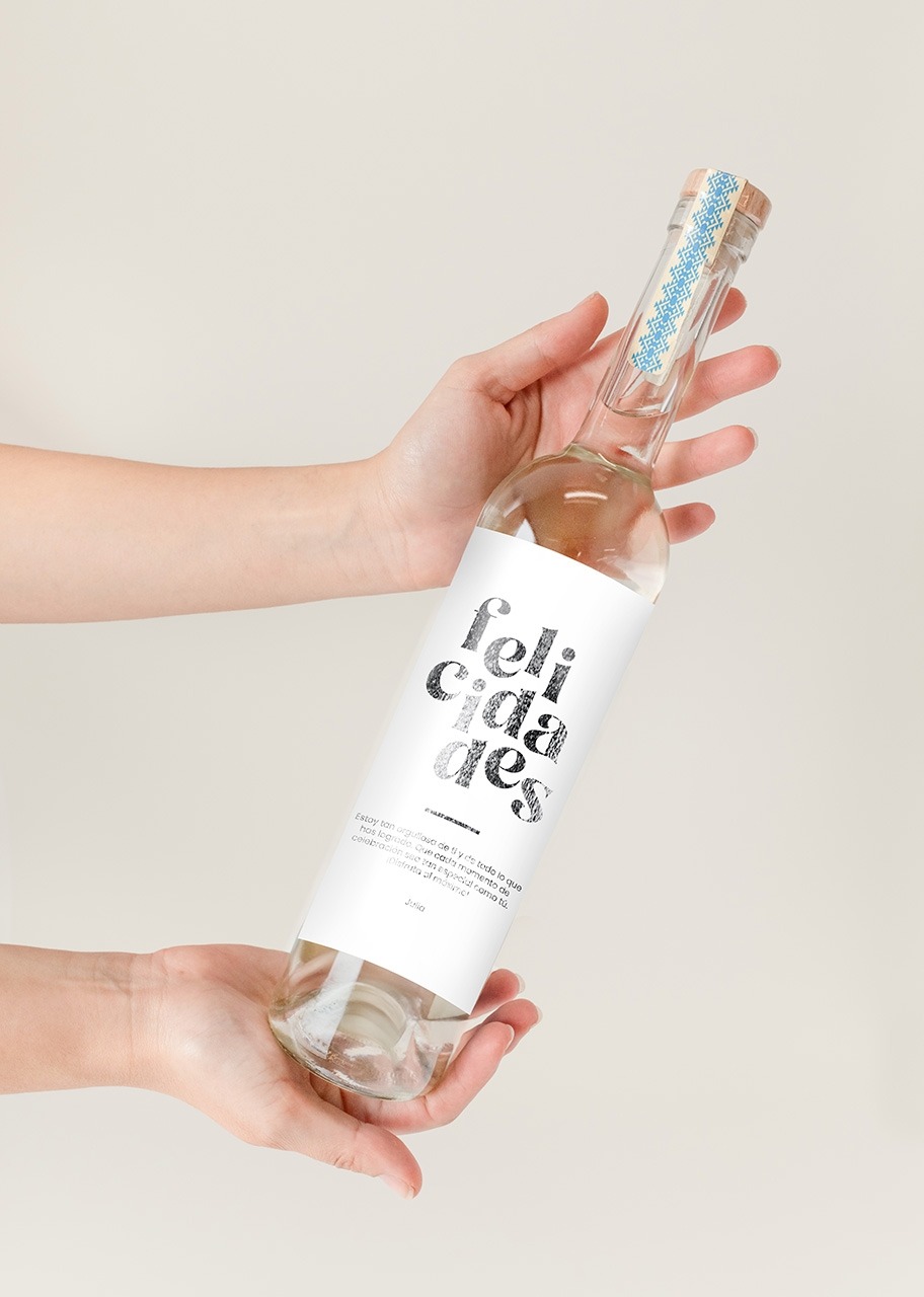 Imagen para Personaliza Mezcal 400 conejos con etiqueta "Felicidades" - 2