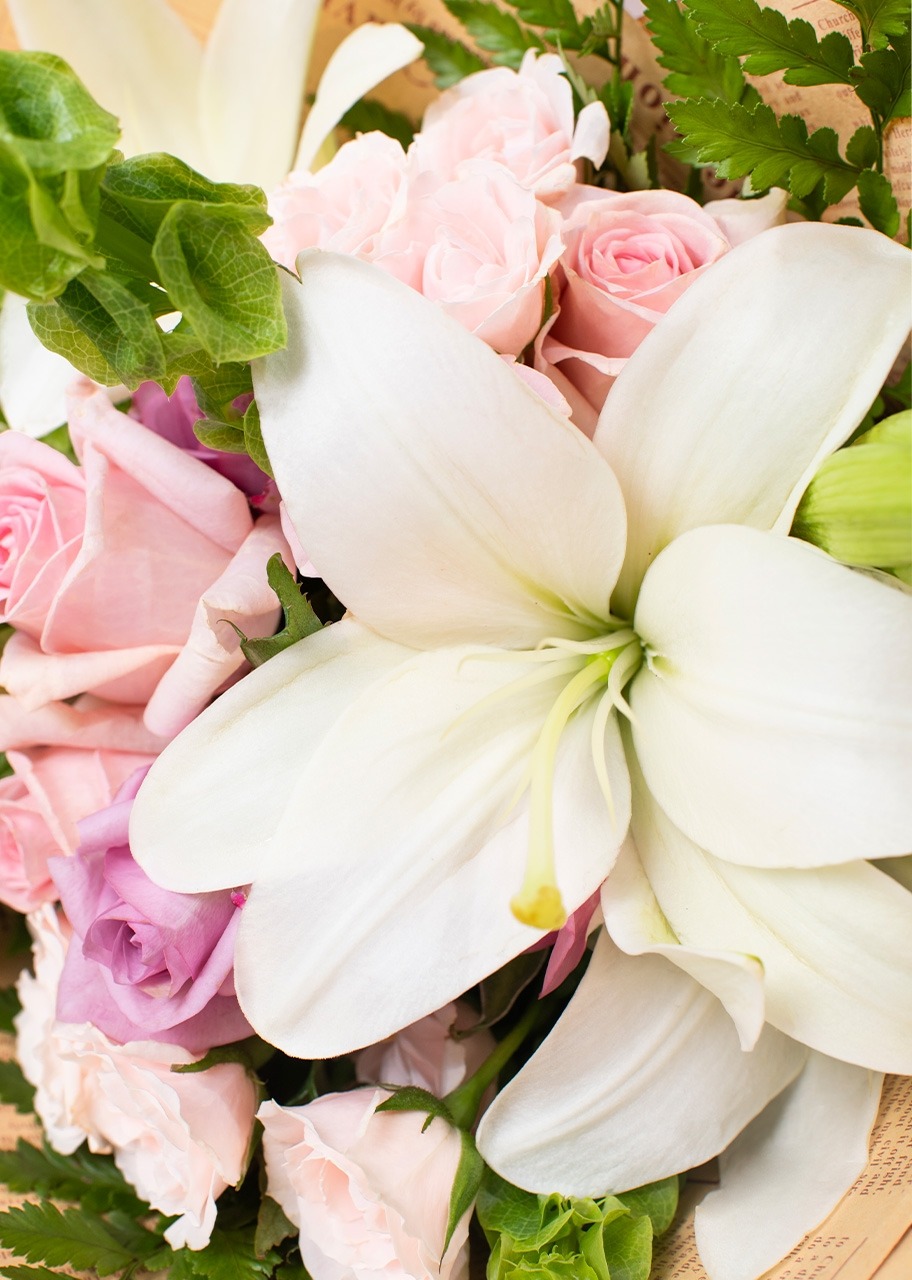Imagen para Ramo de Lilys con Rosas Rosa - 4