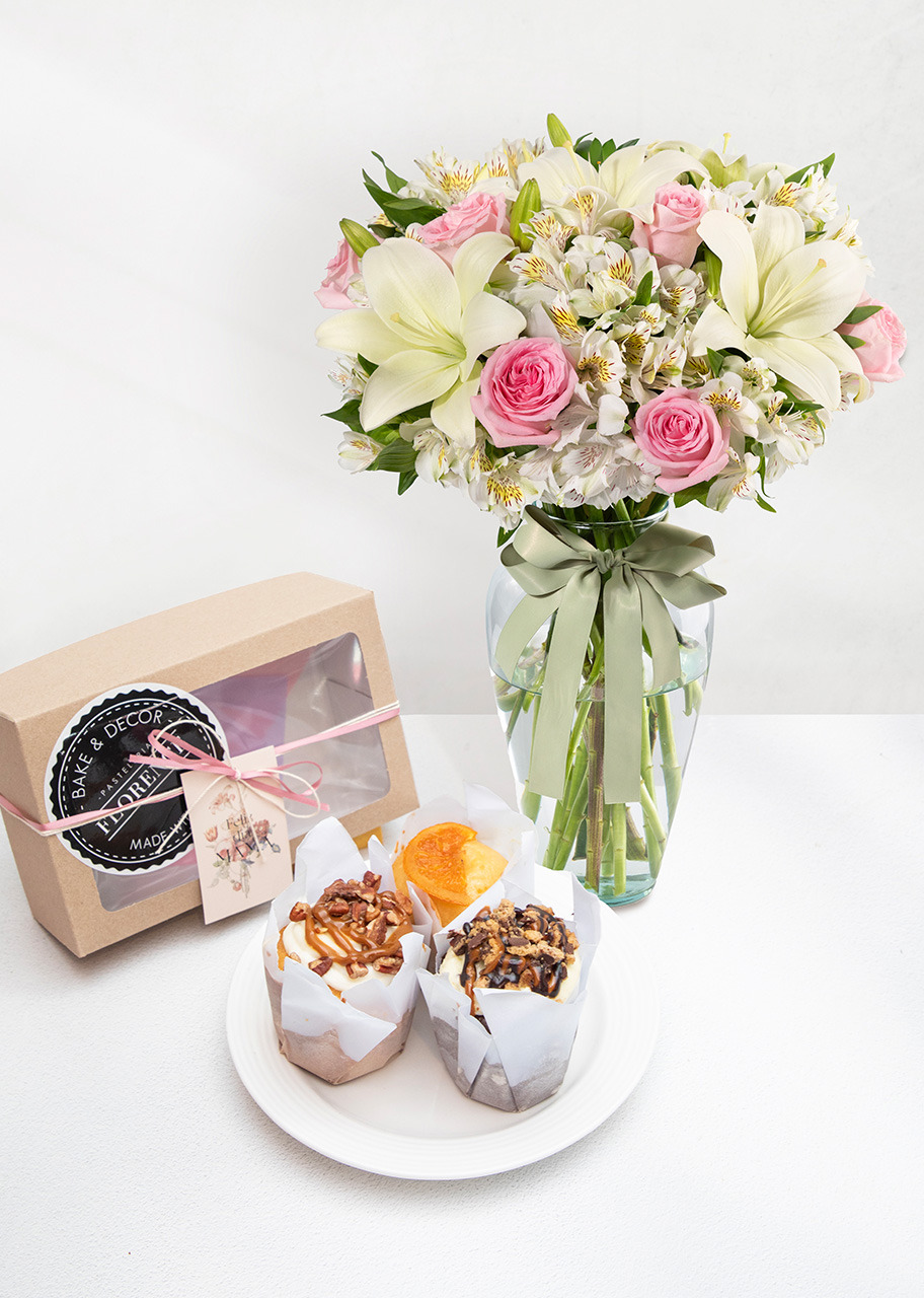 Imagen para Arreglo de Lilys con Muffins Florence - 1