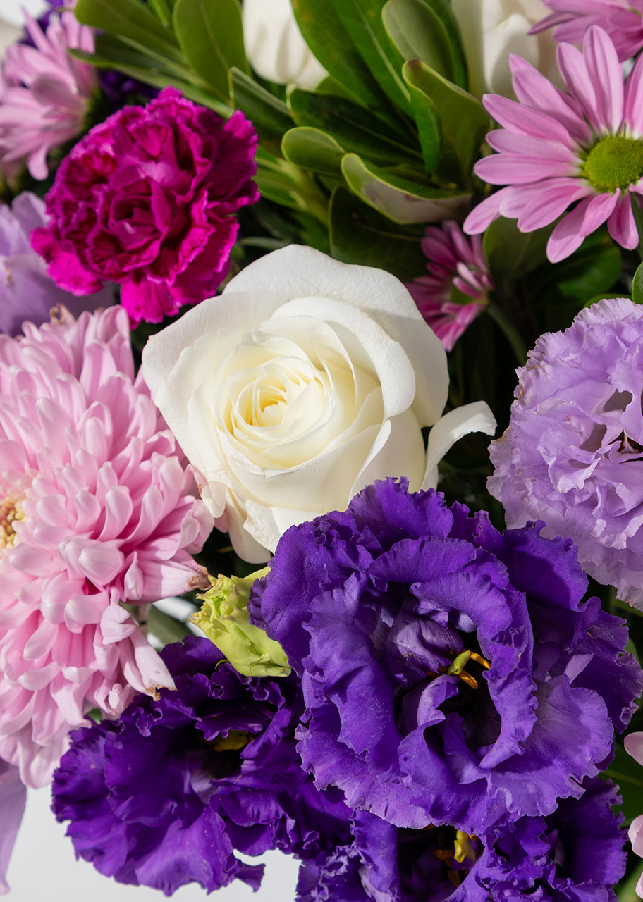 Imagen para Arreglo de Lisianthus Morado y Roxanas - 4