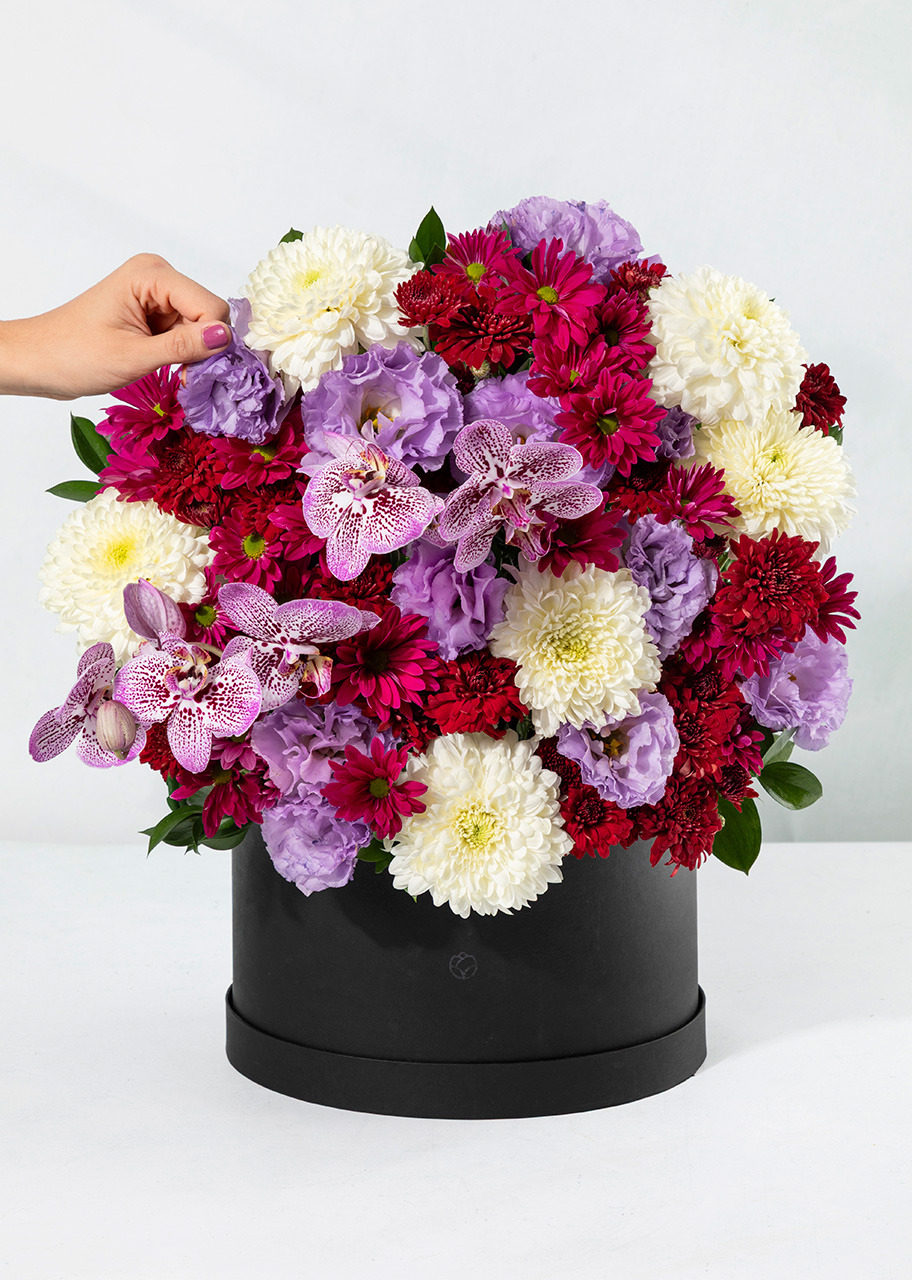 Imagen para Arreglo de Margaritas y Orquídea Morada con Mini Foto - 3