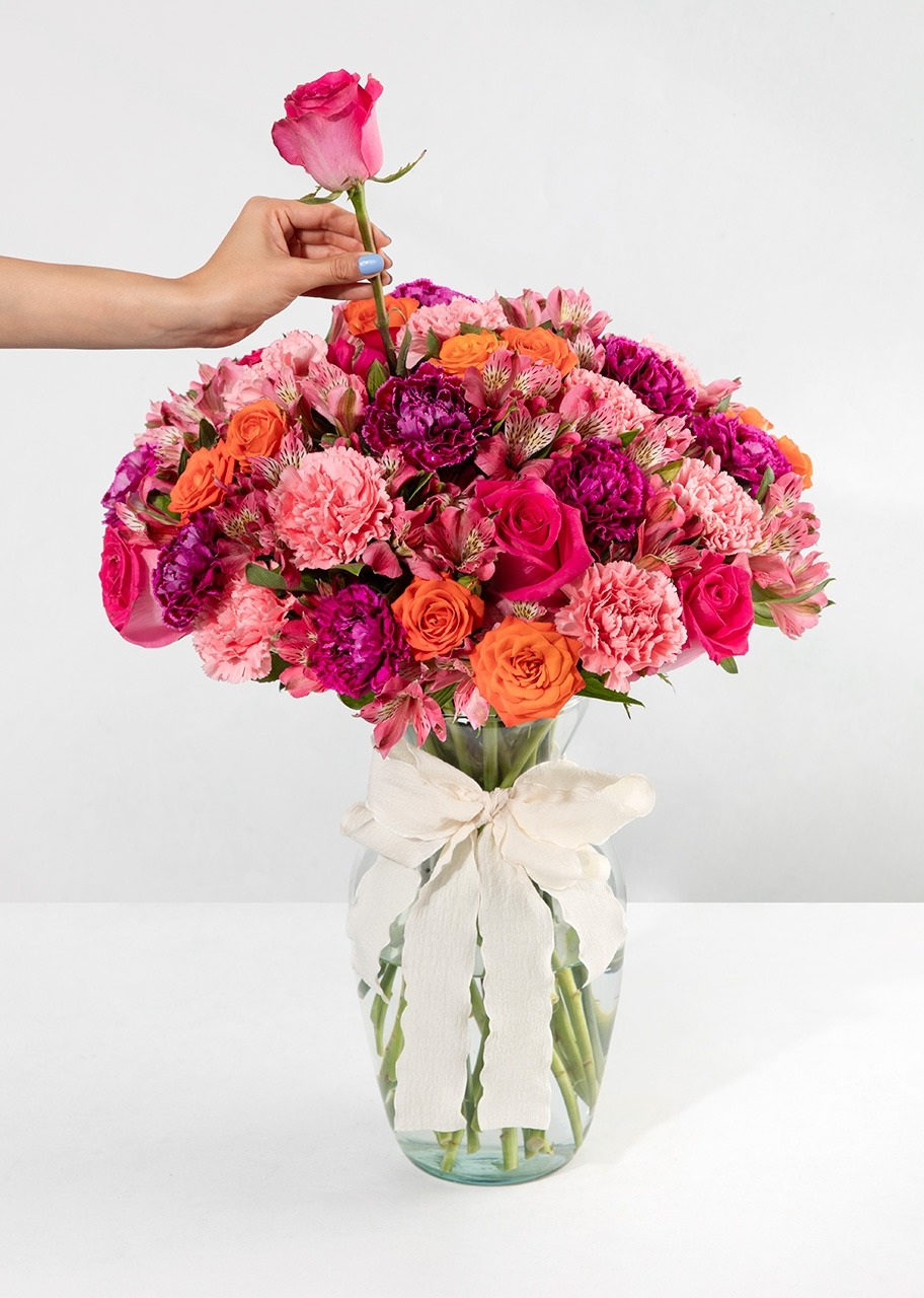 Imagen para Arreglo de Rosas Rosas y Claveles - 2