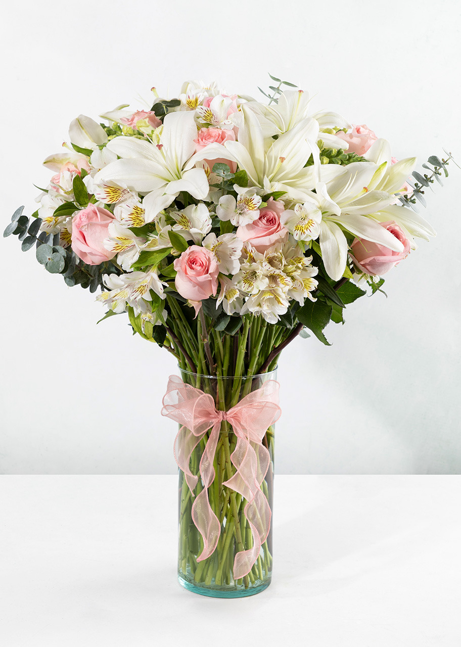 Imagen para Arreglo de Rosas y Lilys - 1