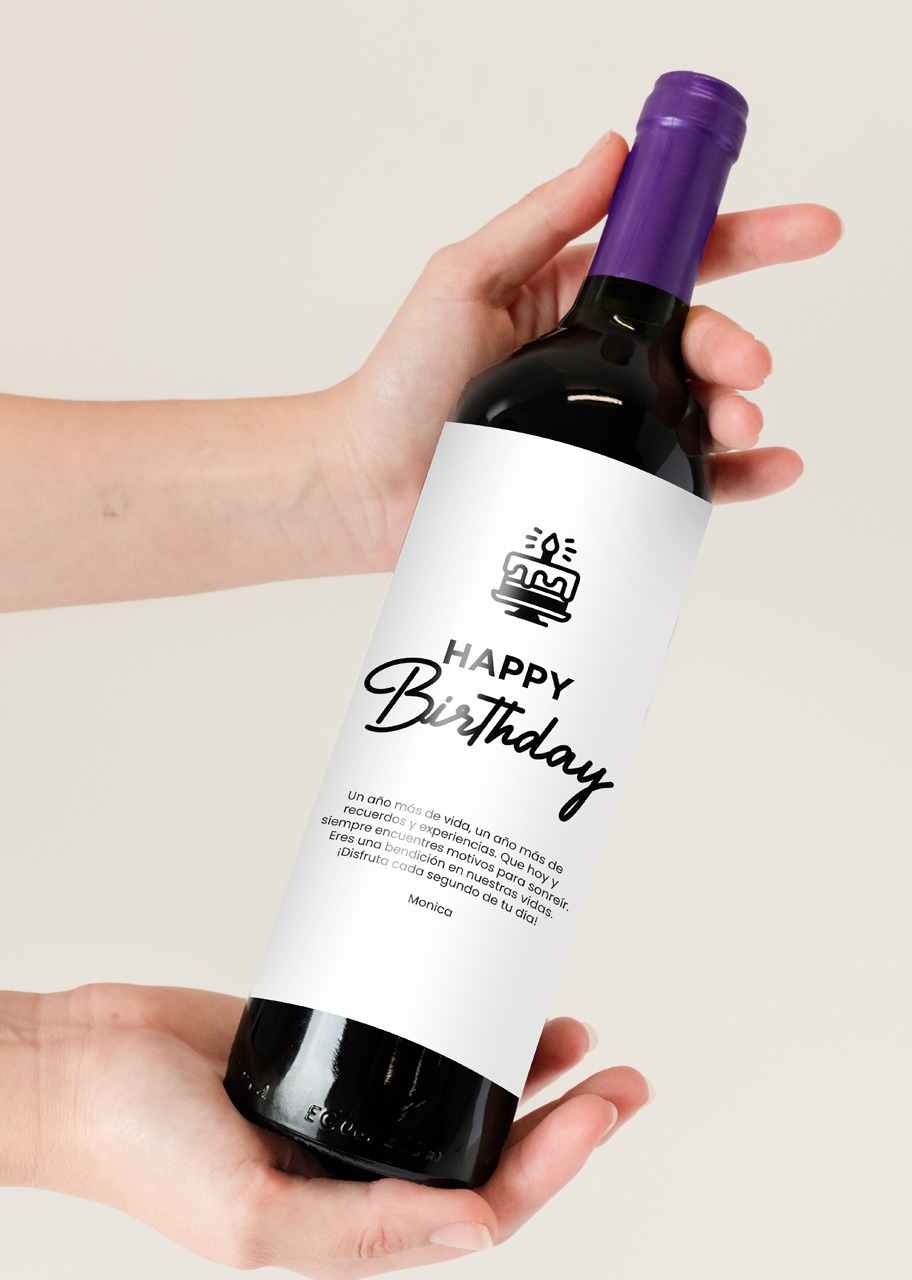 Imagen para Birthday Cake Vainilla Individual con Vino Concha y Toro Personalizado - 3