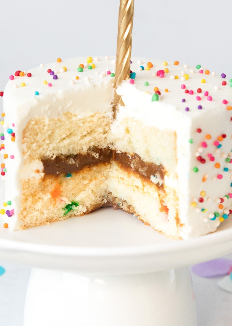 Imagen para Pastel Cumpleaños Ind. La Divinata con Globo Gigante - 4