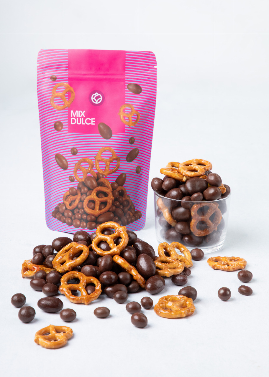 Imagen para Caja Personalizada Etiqueta con Duo Pack Auténtico Corajillo, Mix Dulce y Taza "Merry Christmas" - 3