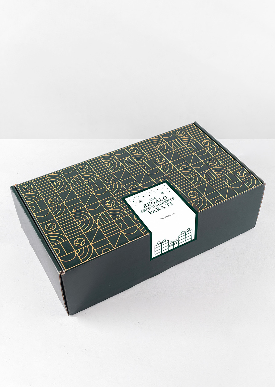 Imagen para Caja Personalizada Etiqueta con Tequila Dobel, Mix Salado y Toffee - 5