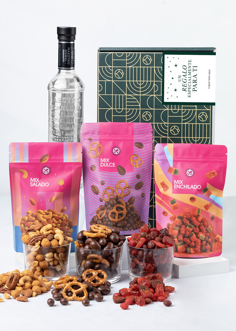 Imagen para Caja Personalizada  Etiqueta con Tequila Dobel  y Botanas - 1