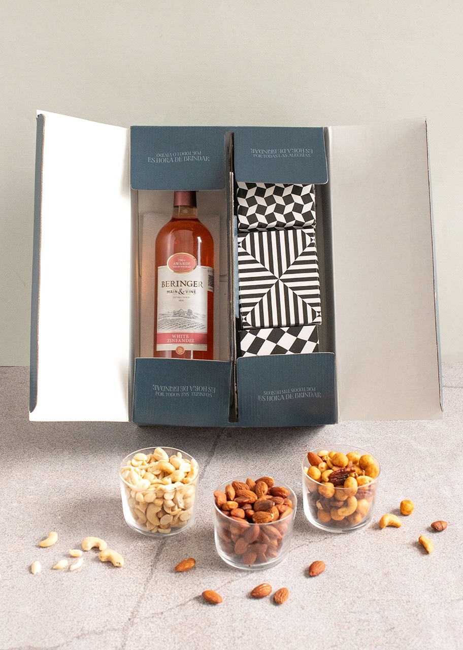 Imagen para Regalo con Vino Rosado y Botanas - 2