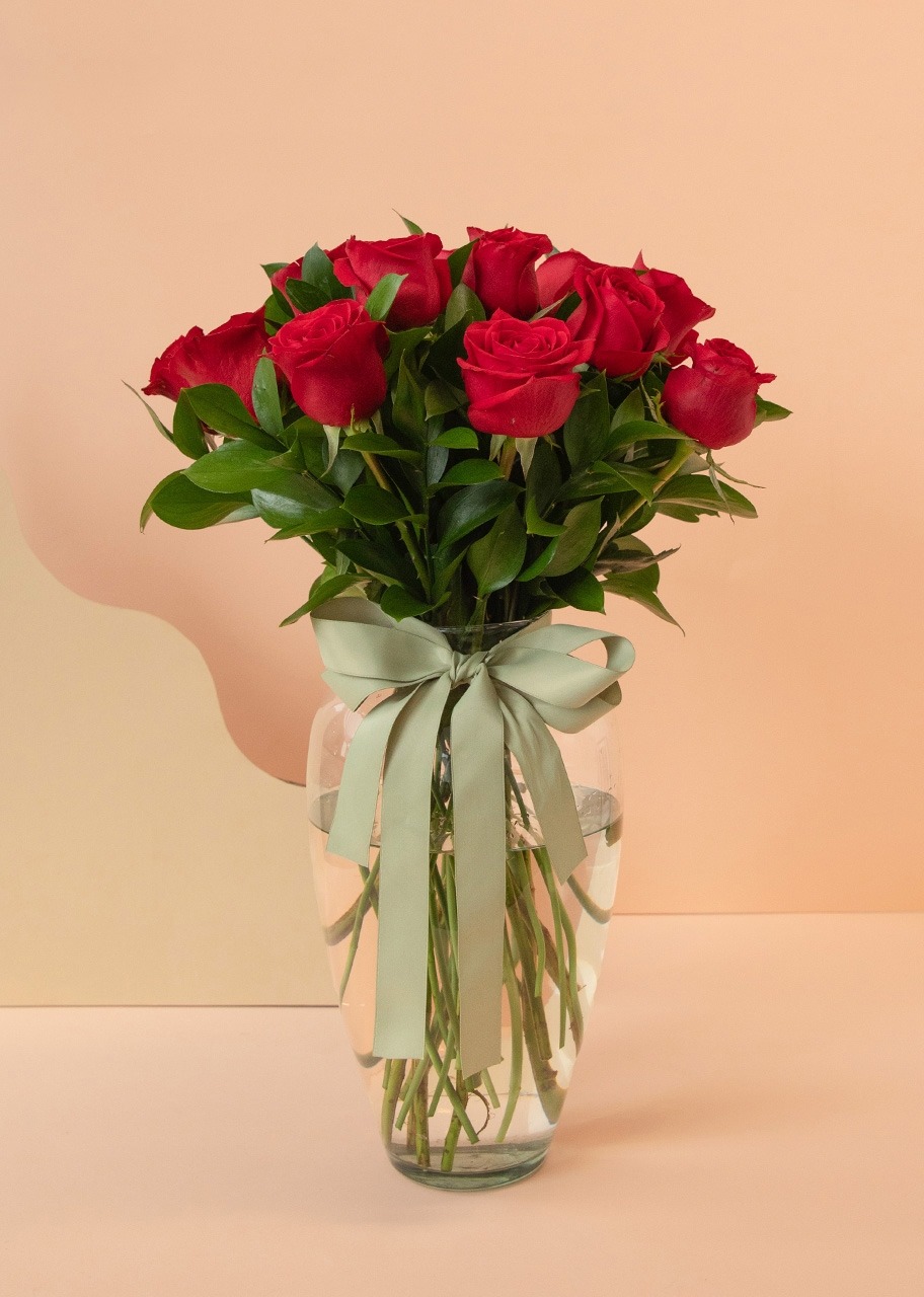 Imagen para Globo "Love You" y 12 Rosas en Jarrón - 2