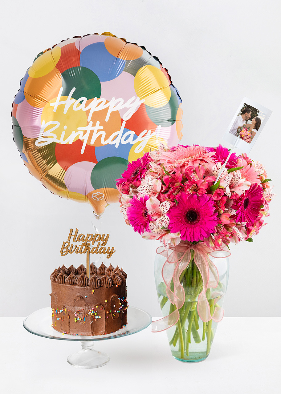 Imagen para Kit Cumpleañero Gerberas con Pastel Chocolate Florence - 1