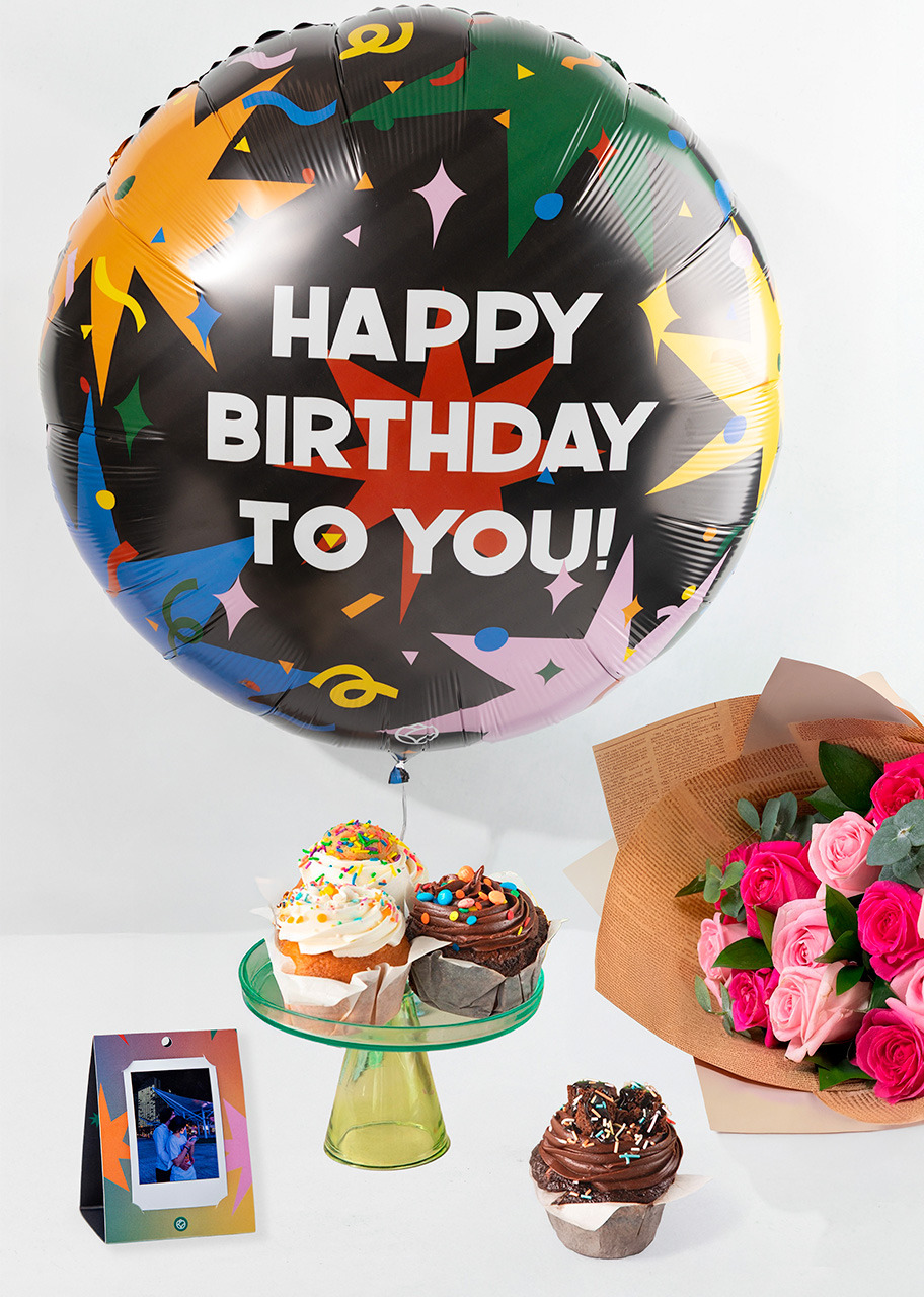 Imagen para Kit Cumpleaños Flor,Muffins, Globo Happy Birthday y Polaroid - 5
