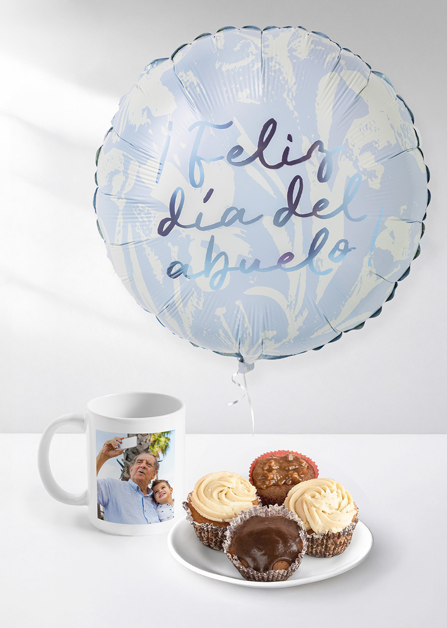 Imagen para Muffins Fer con Globo Abuelos y Taza Personalizada  - 1