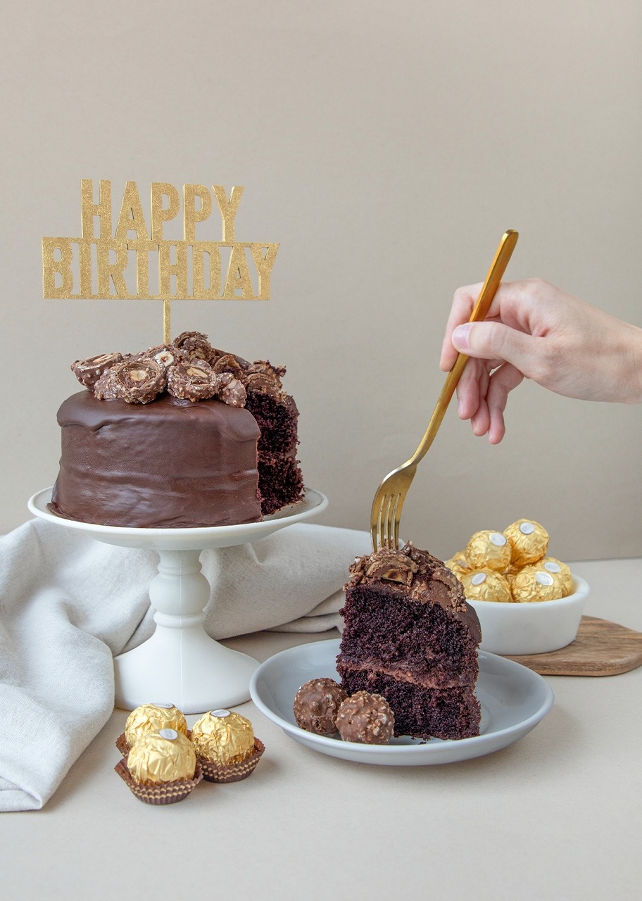 Imagen para Pastel Ferrero Chico con Topper La Divinata - 3