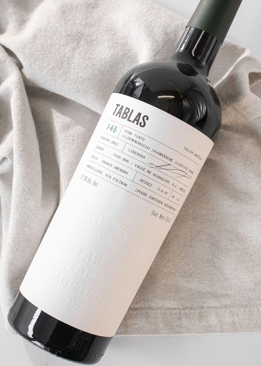 Imagen para Personaliza Regalo con Vino Tinto y Botanas - 2