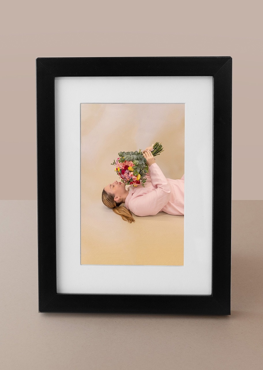 Imagen para Personaliza Marco Negro con Planta Peperomia - 2