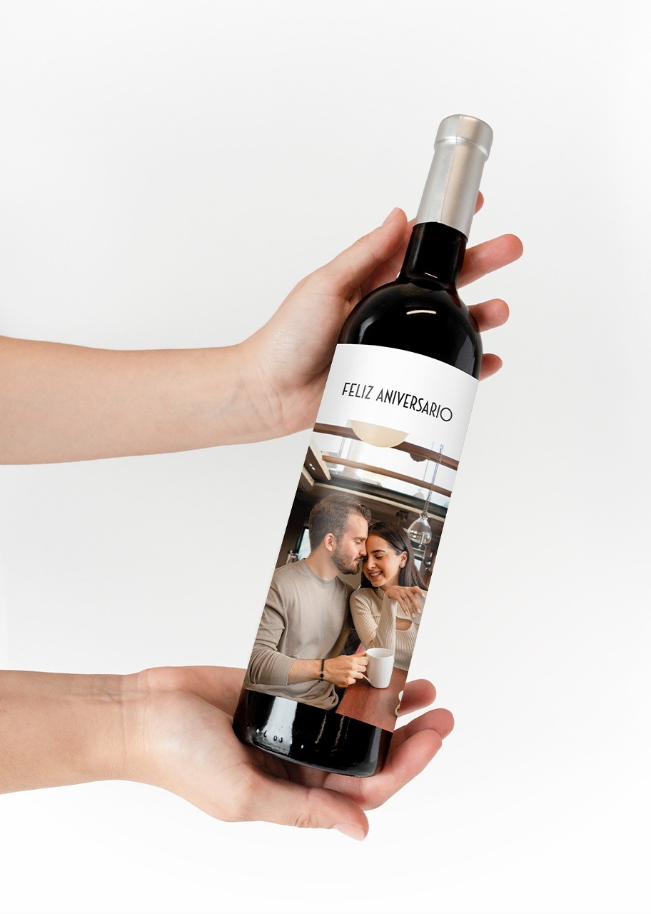 Imagen para Personaliza Vino 3V Feliz aniversario con foto y 12 rosas rojas - 2