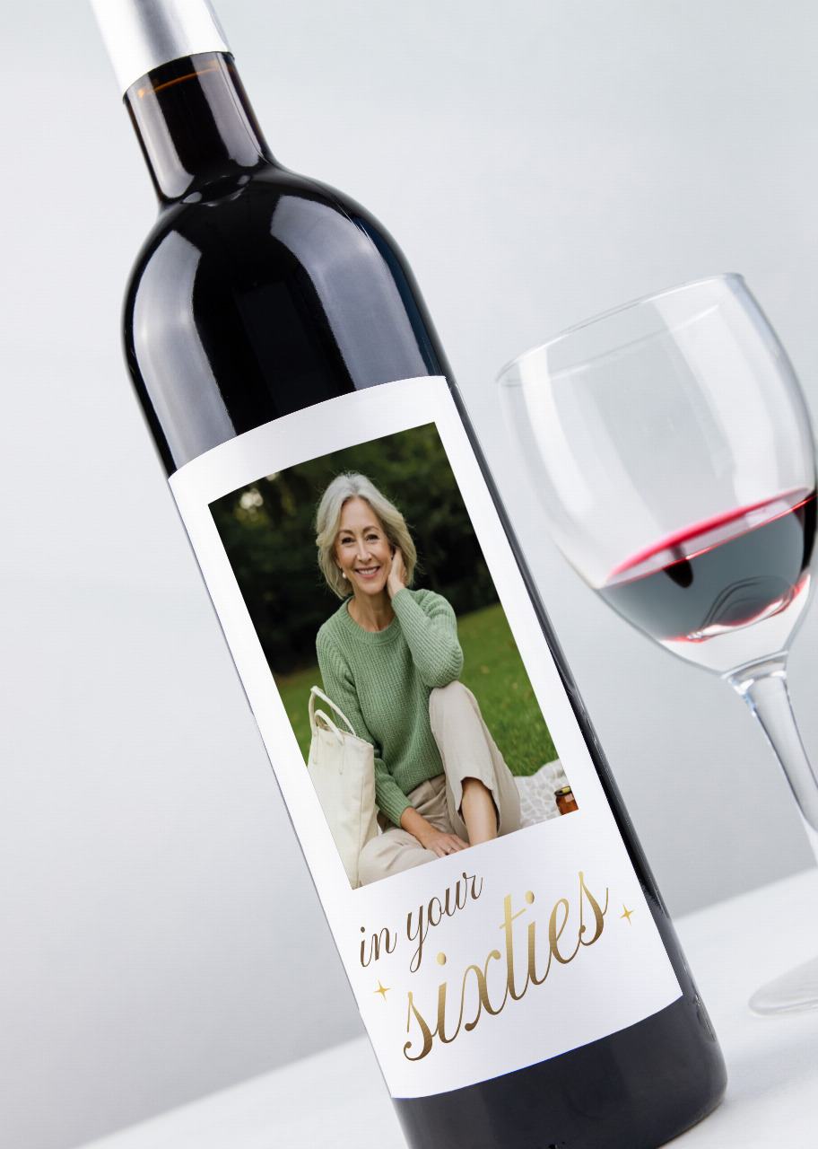 Imagen para Personaliza Vino 3V con etiqueta "In your Sixties" - 1
