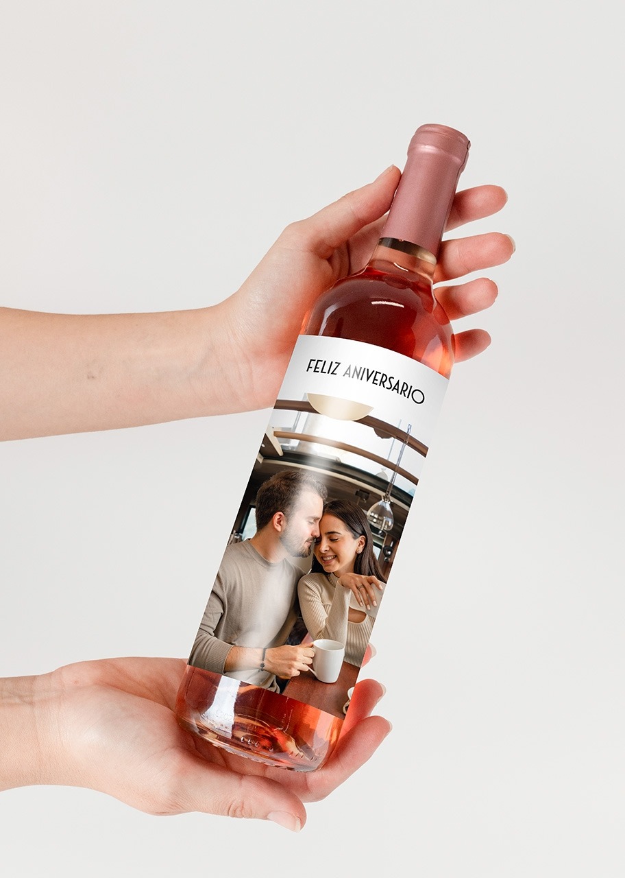 Imagen para Personaliza Vino Beringer "Feliz aniversario" con foto - 2