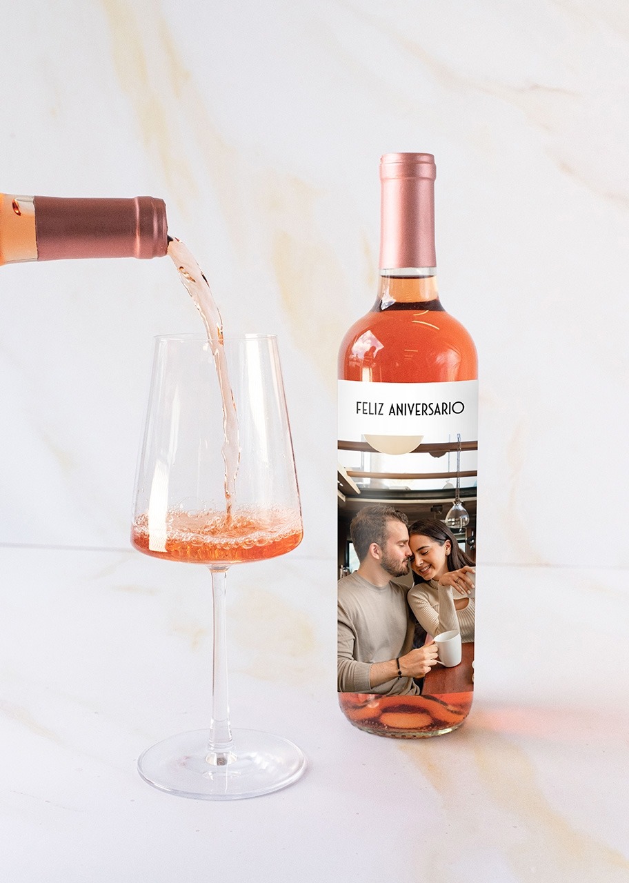 Imagen para Personaliza Vino Beringer "Feliz aniversario" con foto - 3