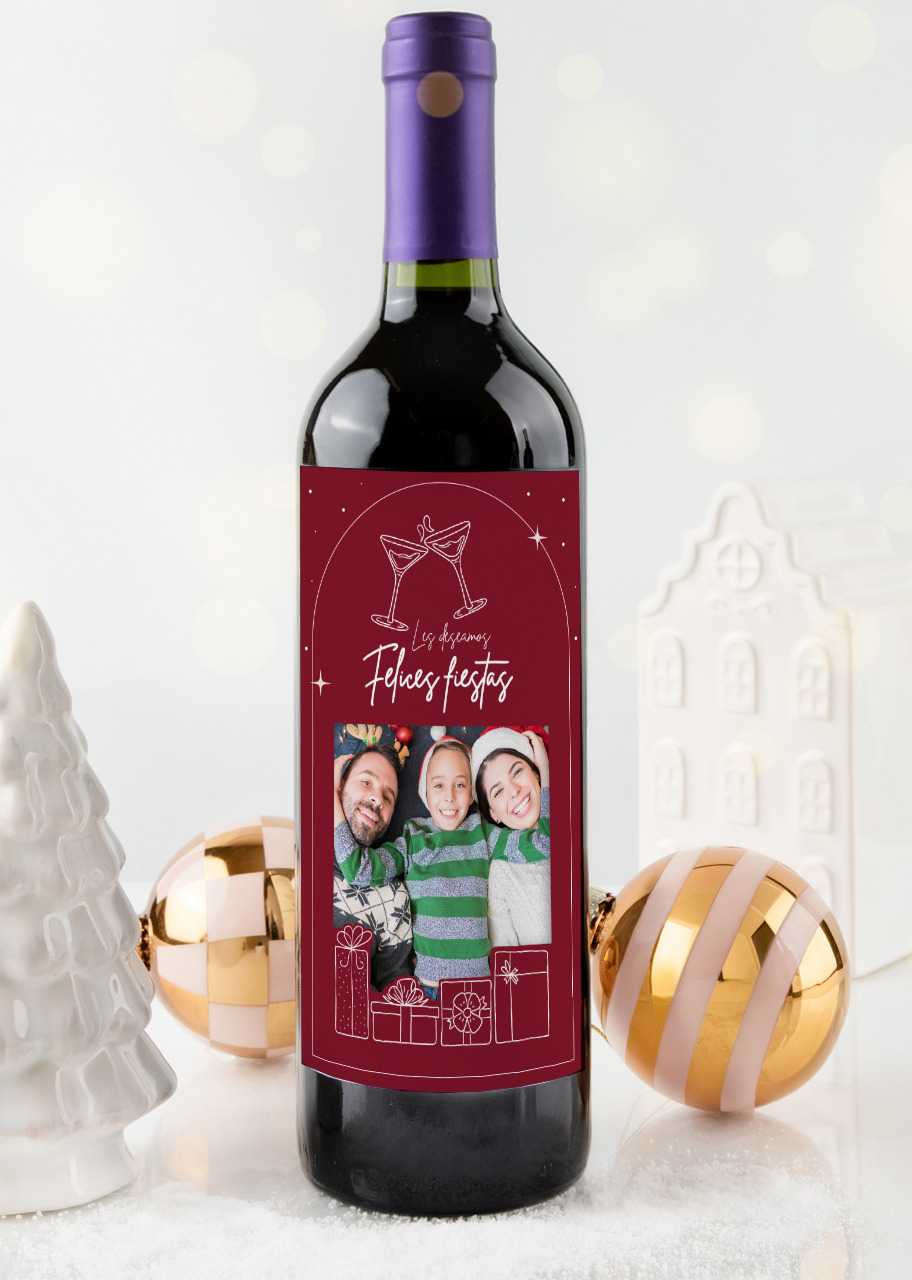 Imagen para Personaliza Vino Merlot Concha y Toro con etiqueta "Felices Fiestas" - 1
