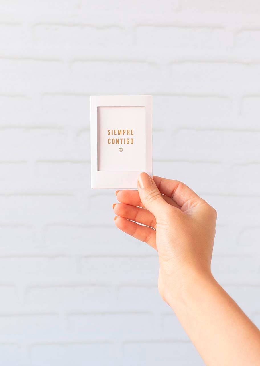 Imagen para Personaliza con Mini Foto Ramo de Rosas y Lilys - 3