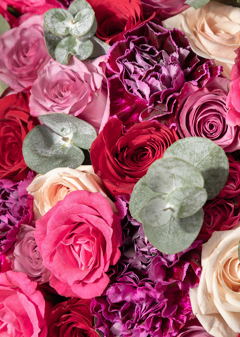 Imagen para Ramo grande de rosas de colores y mini rosas - 4