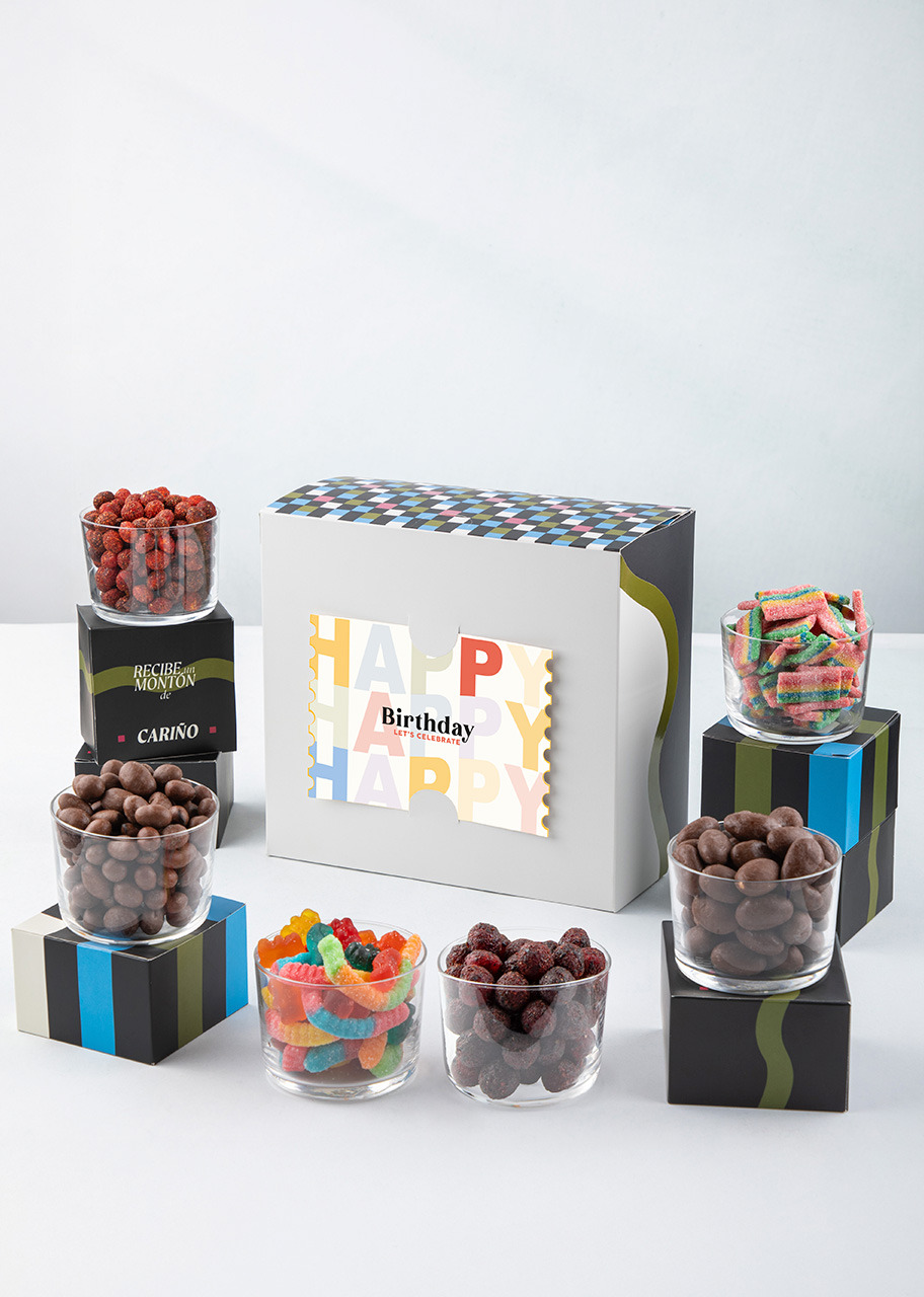 Imagen para Regalo con Botanas Dulces - 1