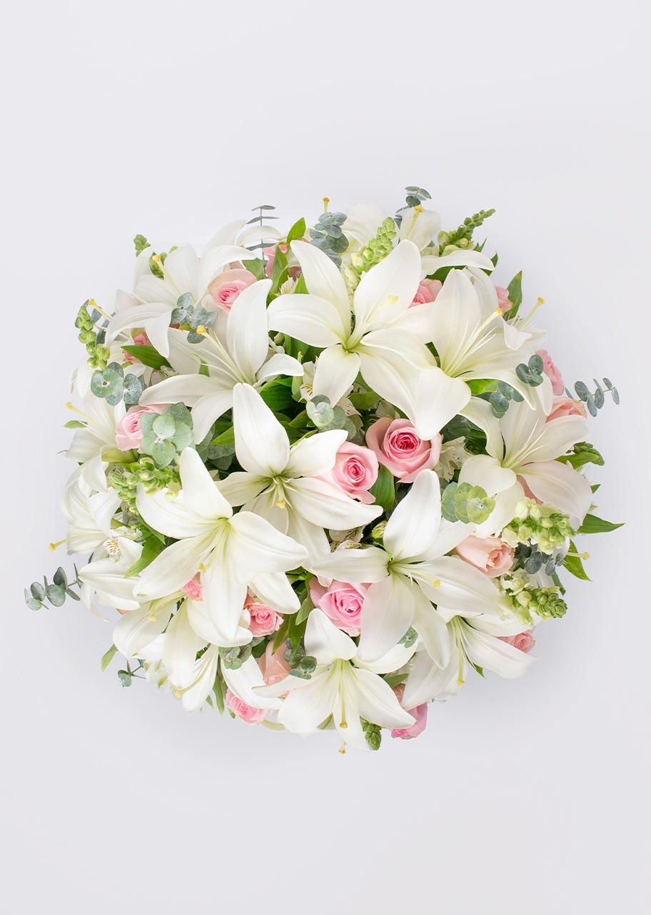 Imagen para Rosas rosa y Lilies en jarrón transparente - 3