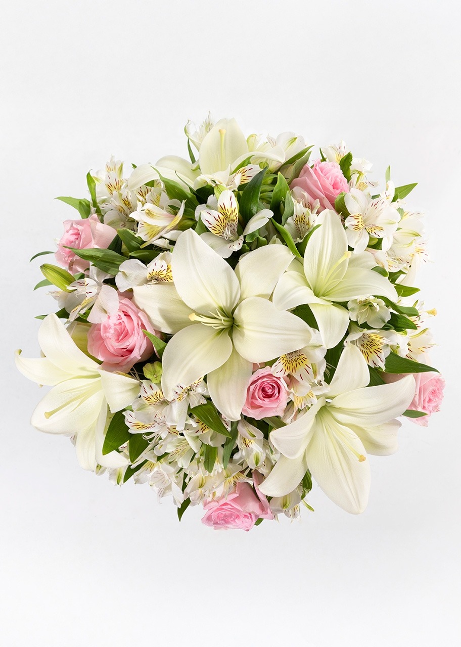 Imagen para Ternura con 6 Rosas y Lilys - 3