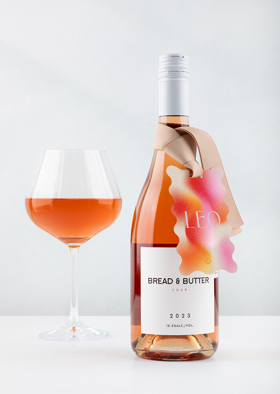 Imagen para Vino con Distintivo Leo - 1