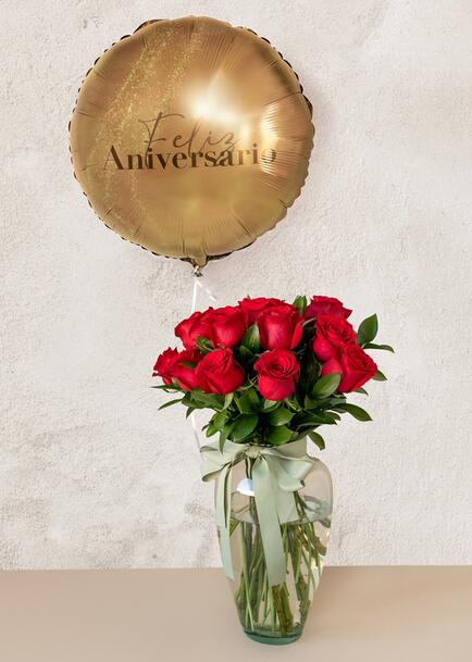 12 Rosas Rojas con Globo "Feliz Aniversario"