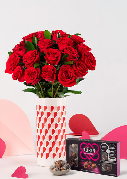 18 Rosas Rojas con Chocolates Turin