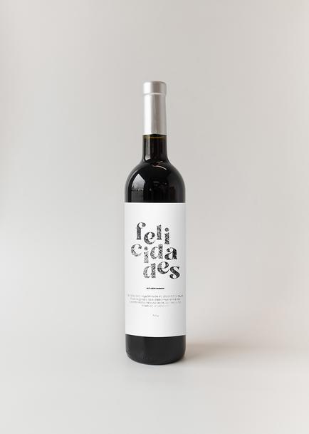 Personaliza Vino 3V con etiqueta"Felicidades"