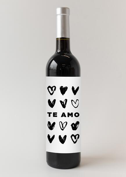Vino 3V con etiqueta "Te amo"