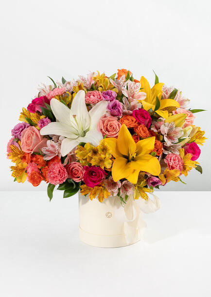 Arreglo Colorido de Lilys y Rosas
