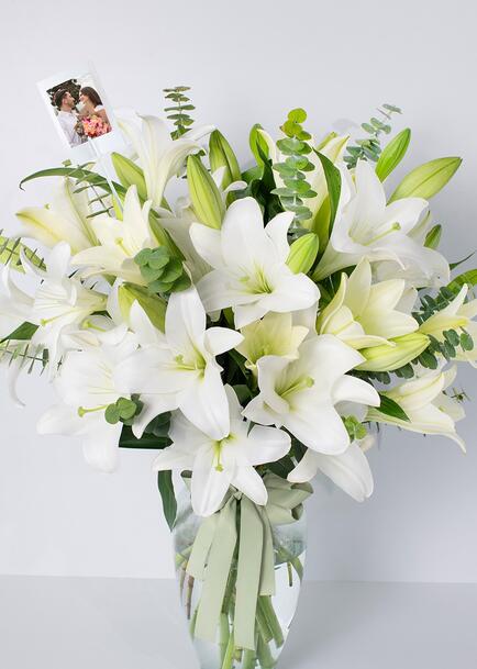 Arreglo de 10 Casablancas con mini foto