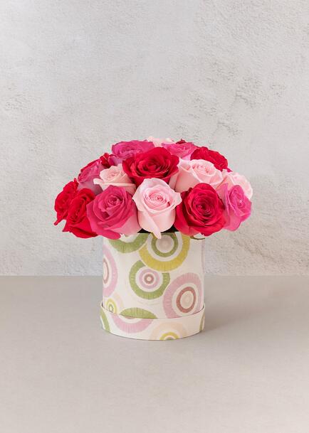 Arreglo de 24 Rosas de Colores