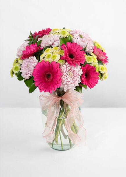 Arreglo de Gerberas Fucsia y Roxanas	