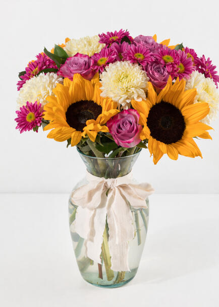 Arreglo de Girasoles y Margaritas