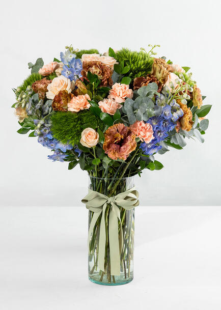 Arreglo de Lisianthus Ocre y Claveles