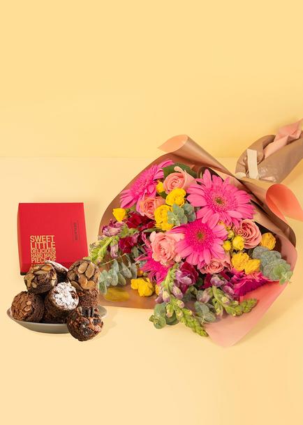 Brownies 8pz Brownerie y Ramo de Gerberas y Alhelies