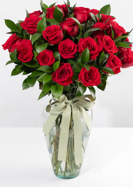 Cl&aacute;sico Amor con 24 Rosas Rojas