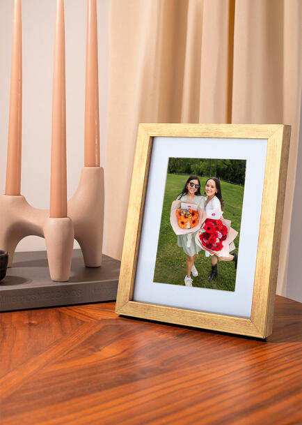 Foto Personalizada en Marco Dorado