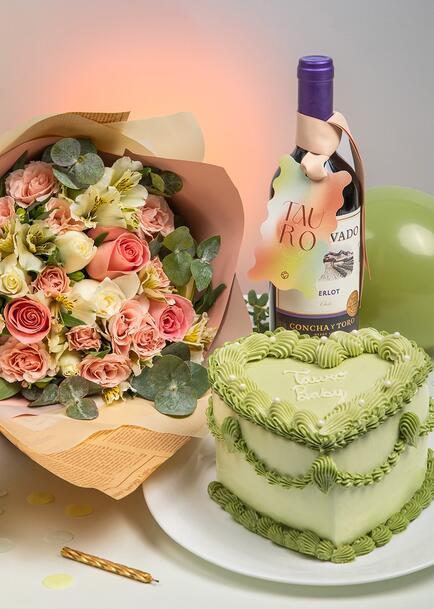 Kit Tauro con Pastel La Divinata, Flor y Vino