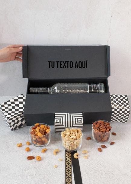 Personaliza Regalo con Tequila y Botanas