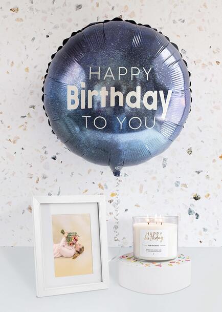 Personaliza Regalo de Cumpleaños con Marco Blanco