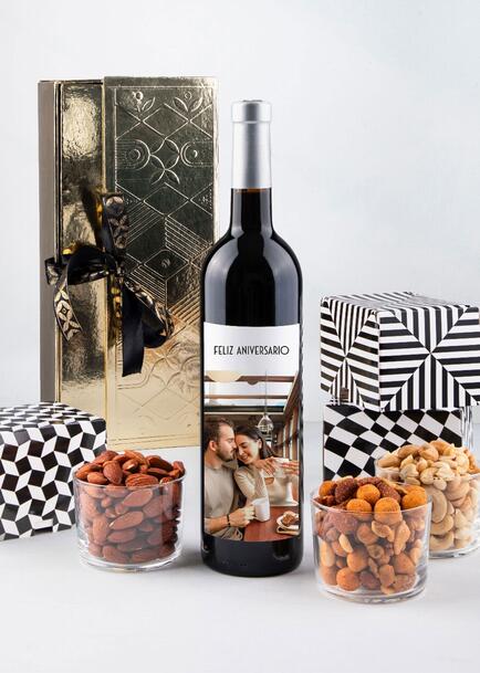 Personaliza Vino tinto con foto y botanas